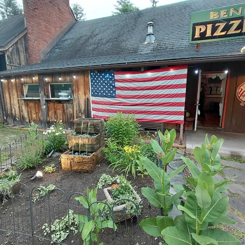Benny's Pizzeria