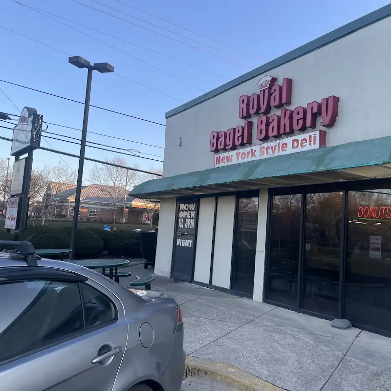 Royal Bagel Bakery & Deli
