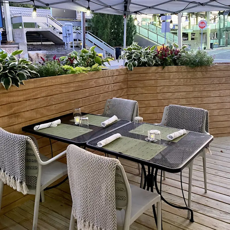 Allium Eatery