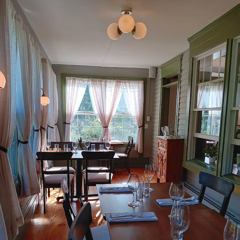 Aster & Rose Restaurant