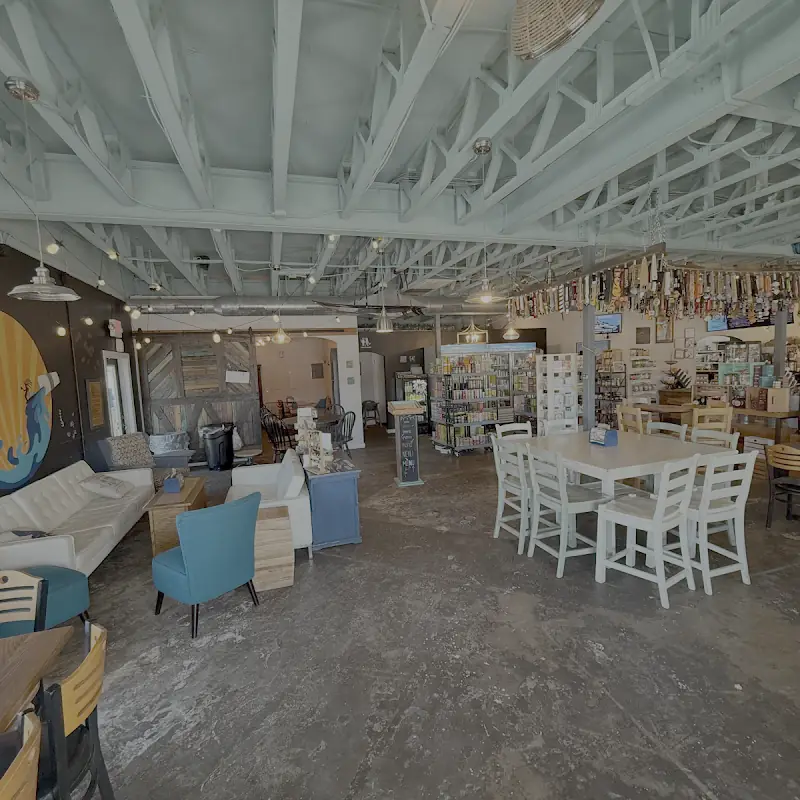 Waveriders Coffee, Deli & Market