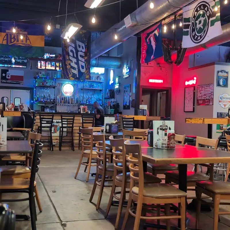Muddy Jake's Sports Grill & Pub