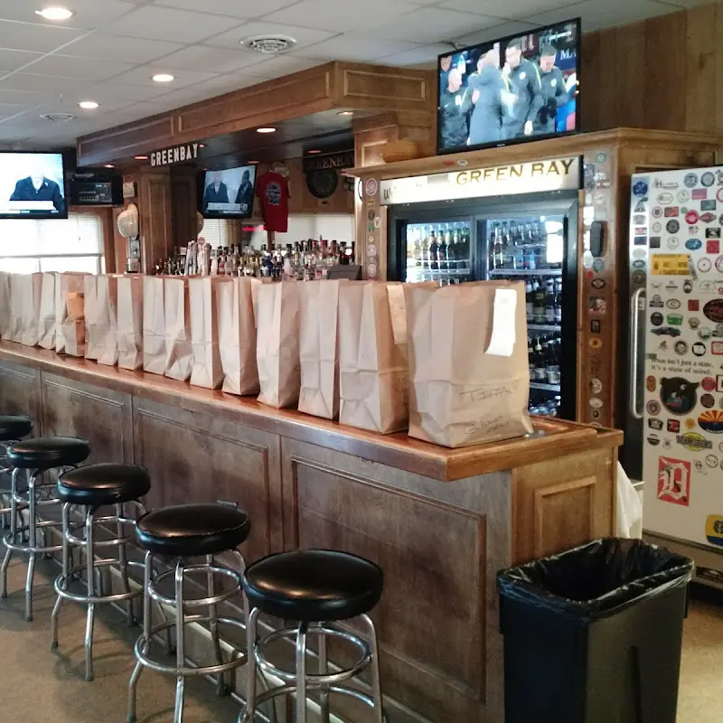 Green Bay Bar & Grill
