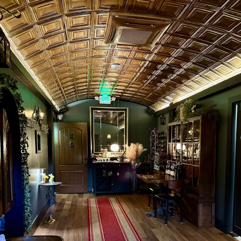 The New Tunnel Supper Club
