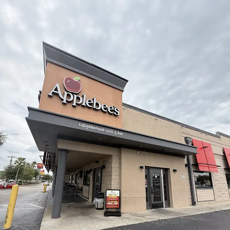 Applebee's Grill + Bar