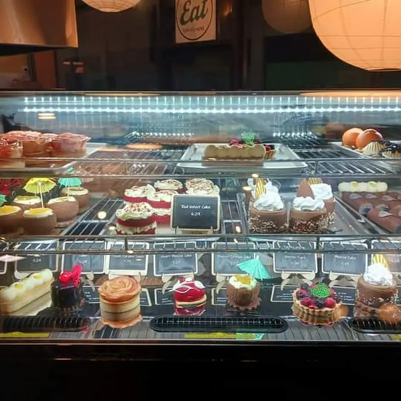 Pinnamel Patisserie & Cafe