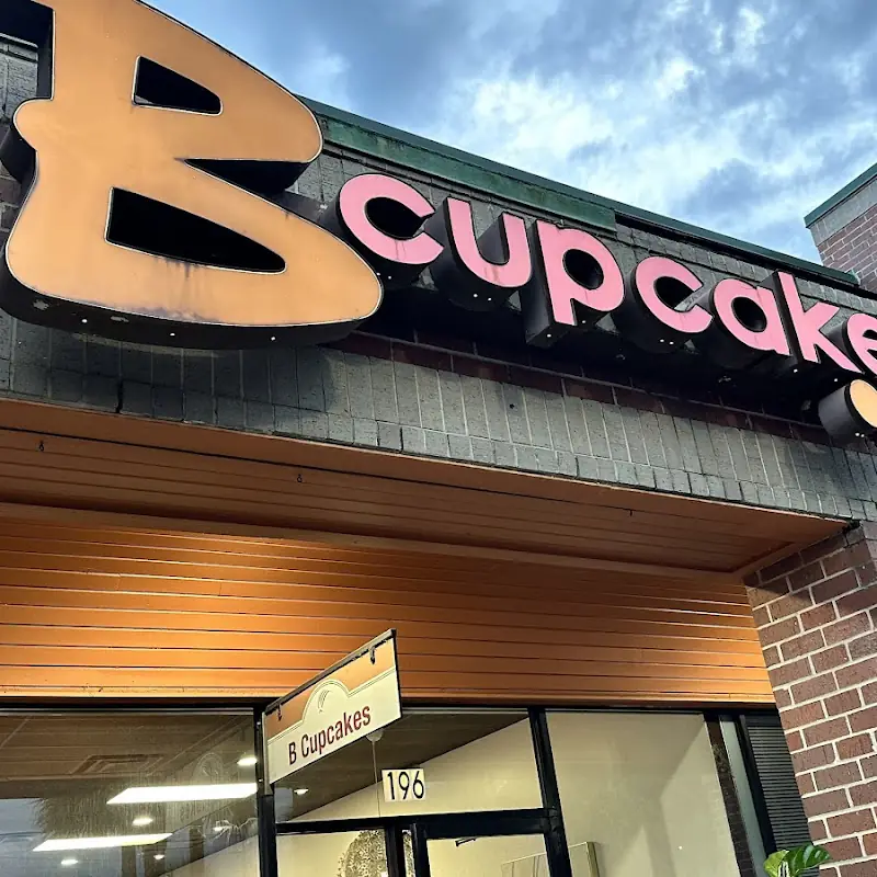 B Cupcakes