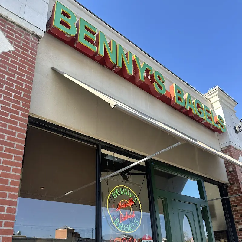 Benny's Lakewood