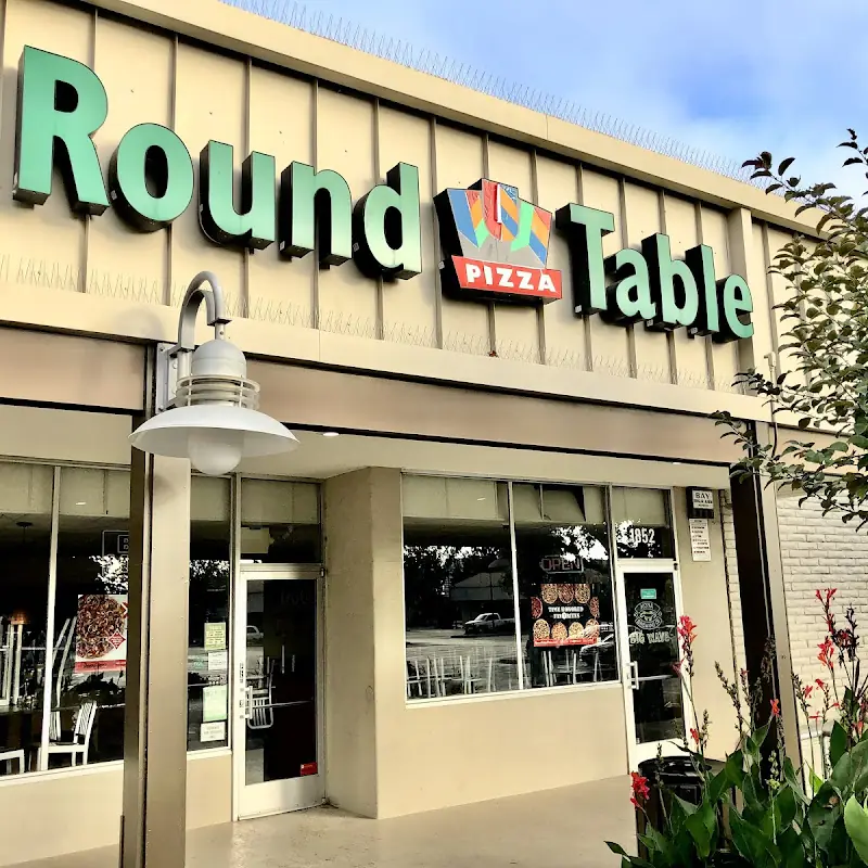 Round Table Pizza