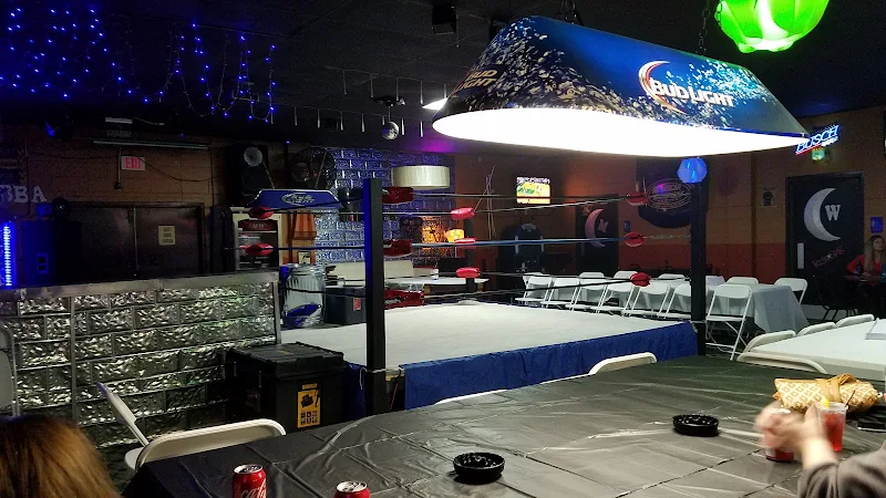 Silver Moon Sports Lounge