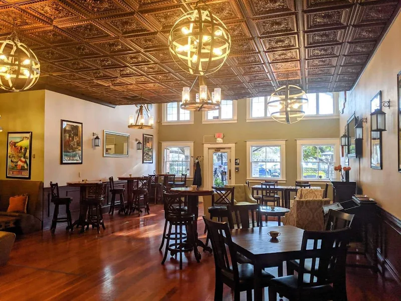 The Allies Pub