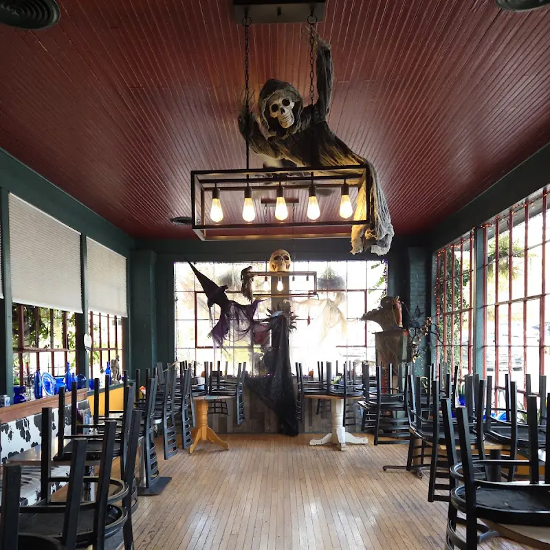 Blue Moon Cafe