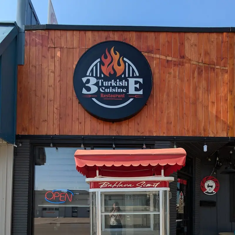 3E Restaurant & Cafe