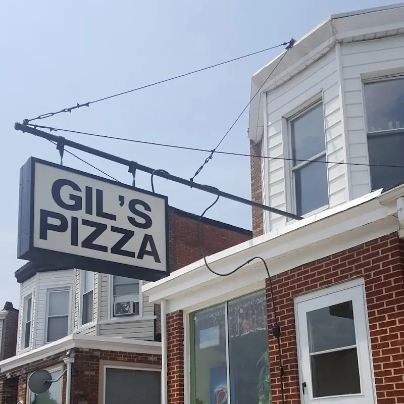 Gil's Pizza