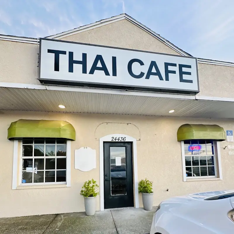 Roong Aroon Thai Cafe