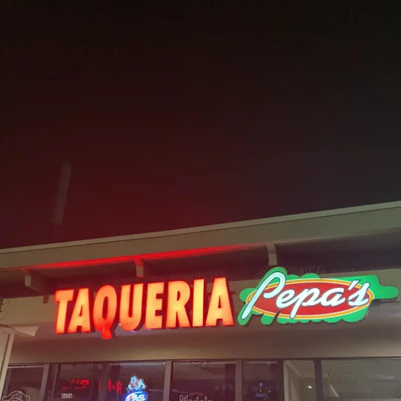 Tacos de Camarón o Pescado / Shrimp or Fish Tacos