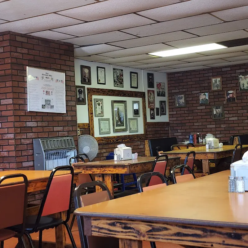 DJ’s Diner