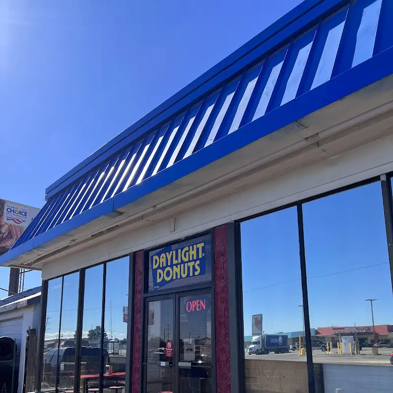 Daylight Donuts