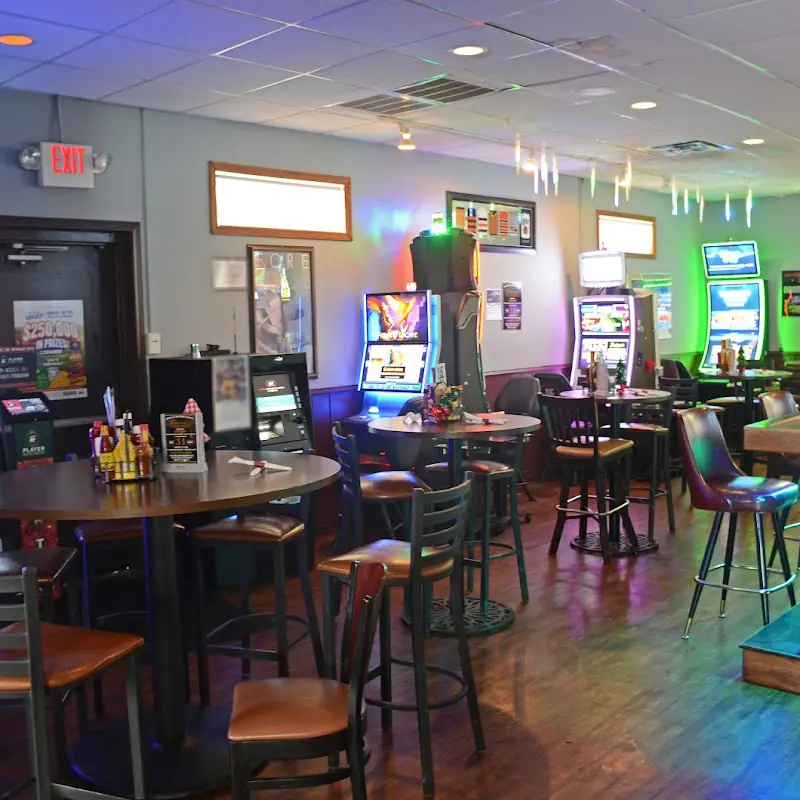 Lencioni's Pub & Banquets