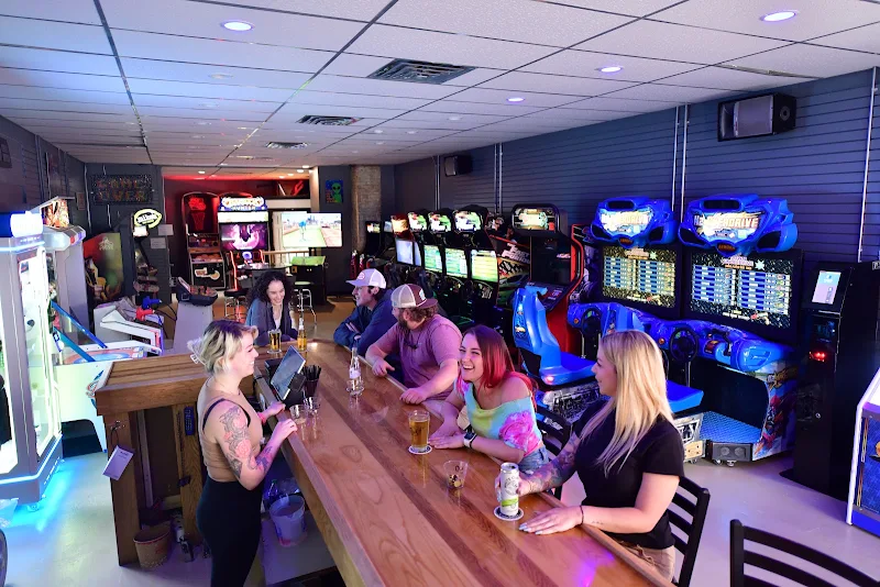 Arcade PVP & Slingshot Bar
