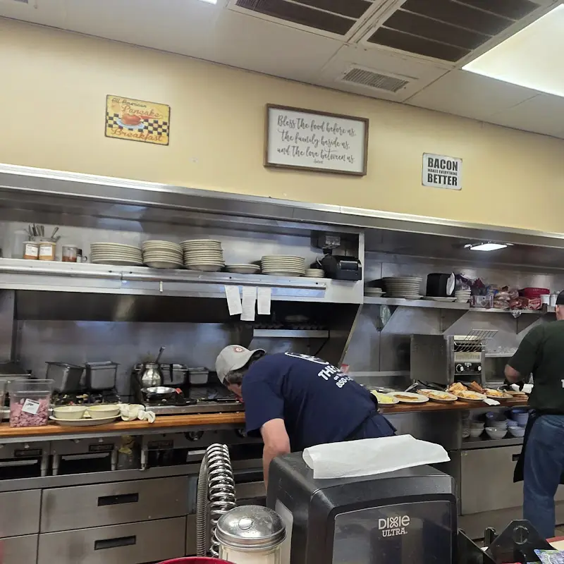 The Cafe on Tyndall Parkway