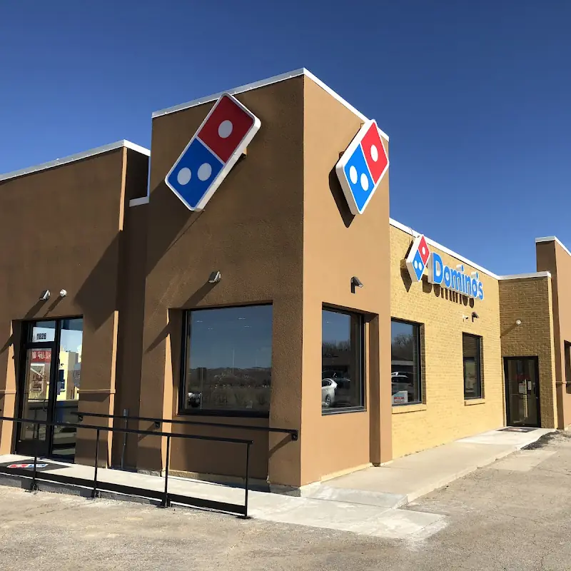 Dominos