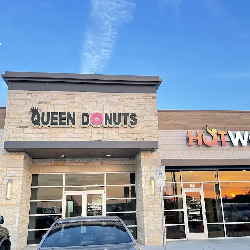 Queen Donuts