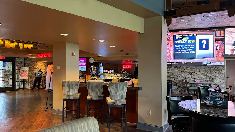 Lobby Lounge & Cafe