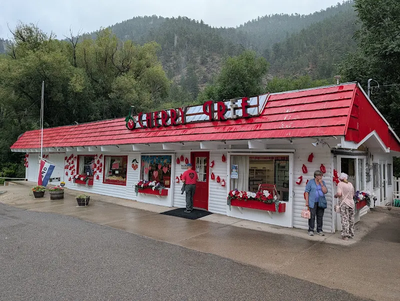 Colorado Cherry Company at Loveland