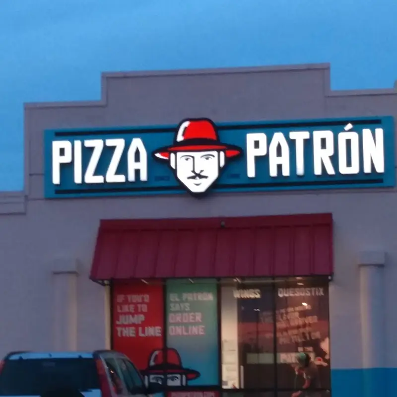 Pizza Patrón East University