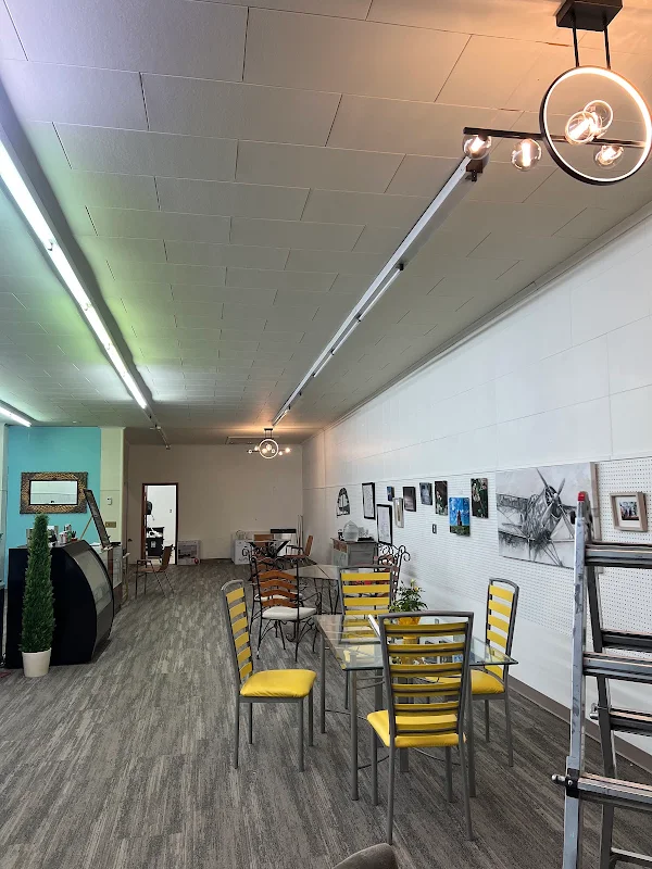 Aviator Coffee Lounge