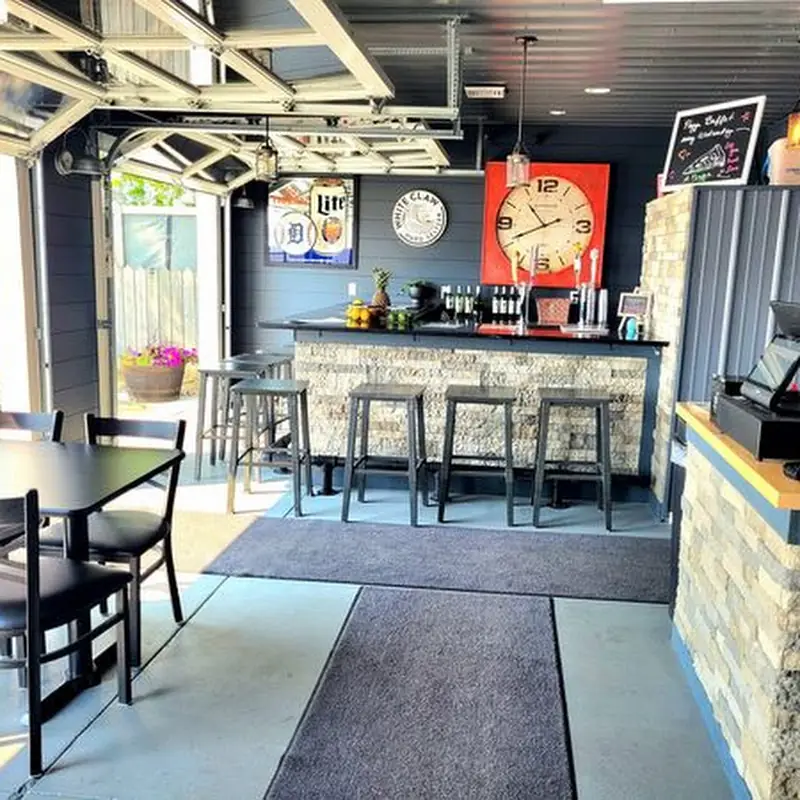 Tawas Bay Pizza Company
