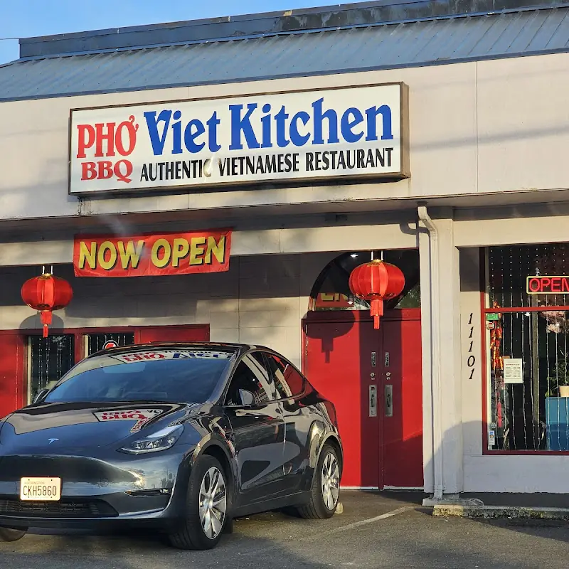 Viet Kitchen & Bar