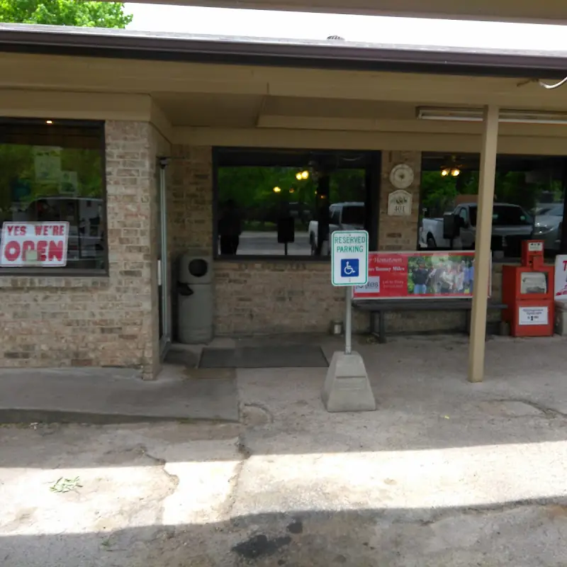 Howell's Western Cafe