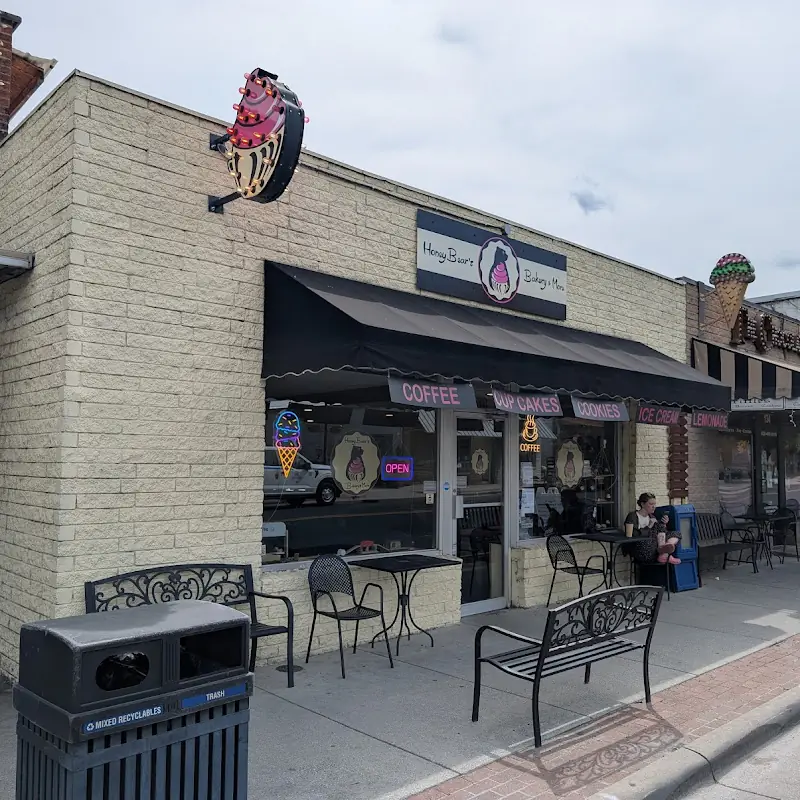 Honey Bear's Bakery & More