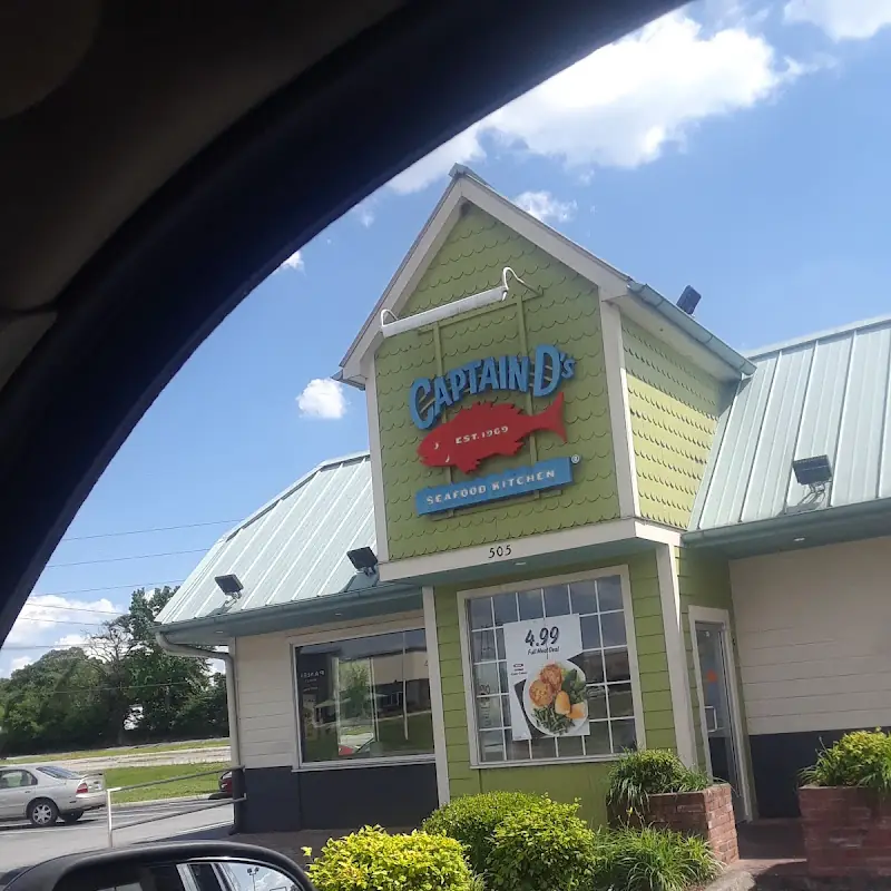Captain D's