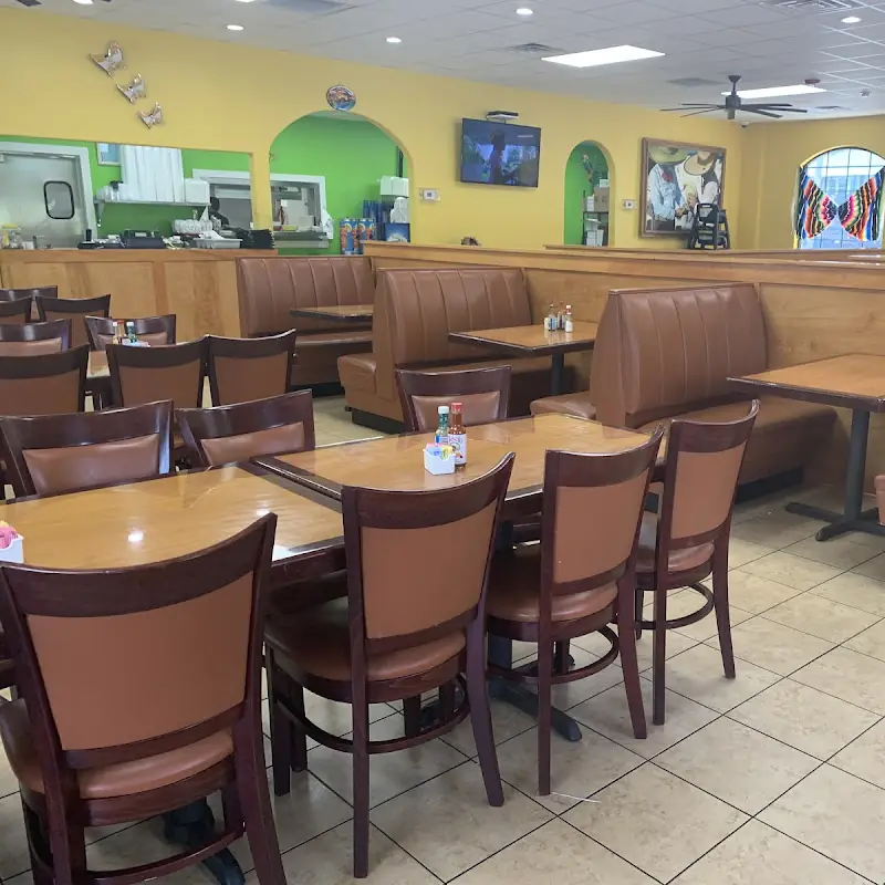 Cazadores Grill | Mexican