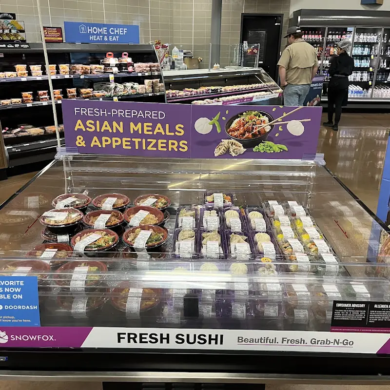 SNOWFOX Sushi