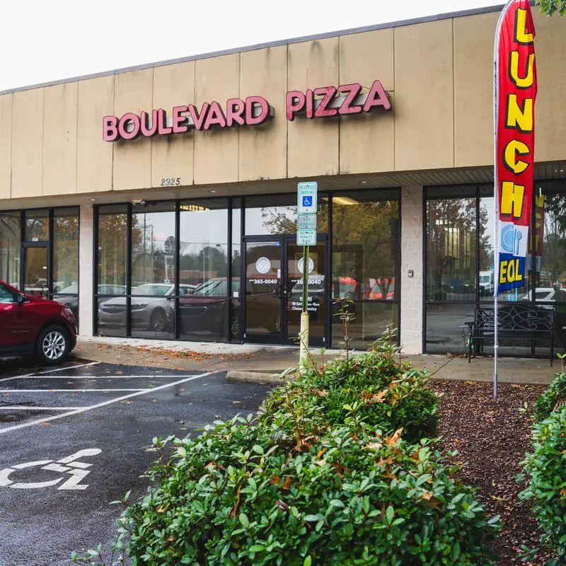 Boulevard Pizza