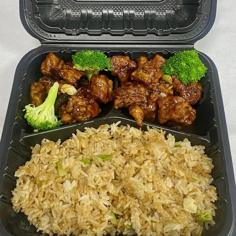 Chengdu Spicy Peanut Noodles (Cold) Served with peanut sauce, crushed peanuts, soy sauce, vinegar, and chili oil. Add-ons: Fried Chicken +$5 | Tofu +$3 Combo: + Spicy Cucumber Salad for $4