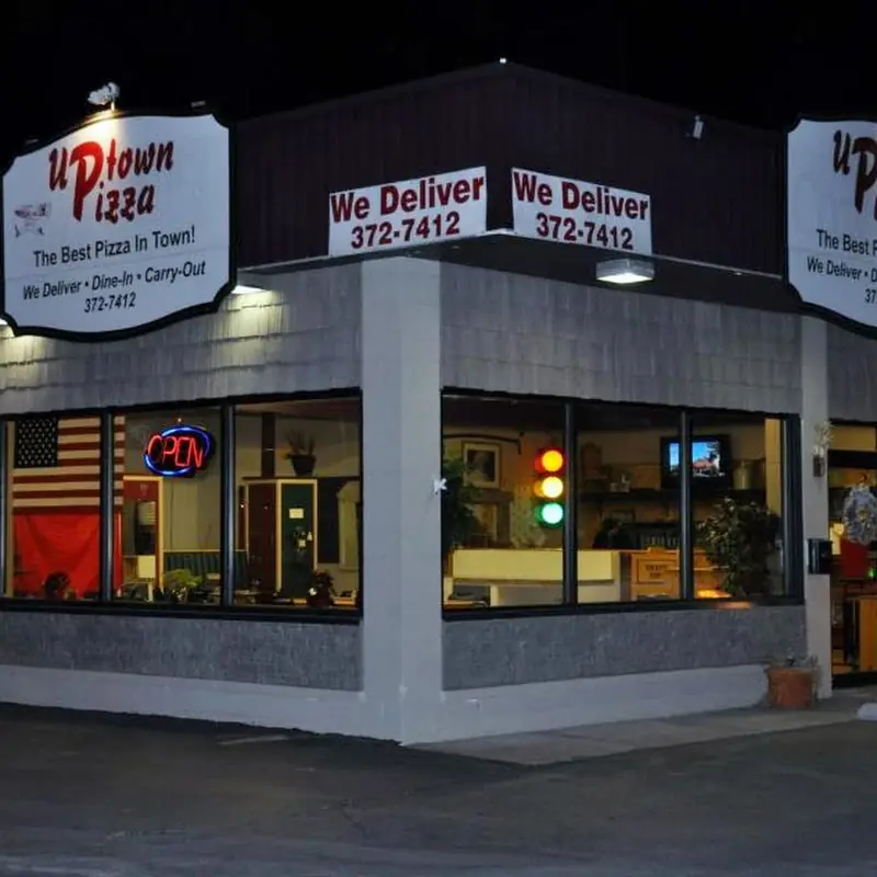 Uptown Pizza Tomah
