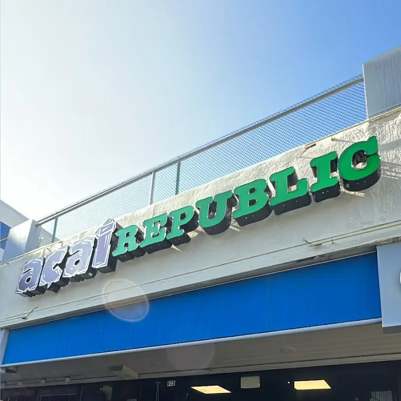 Acai Republic Wilshire