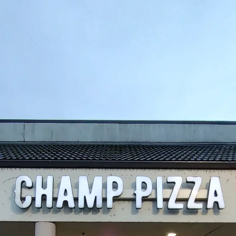 Champ Pizza