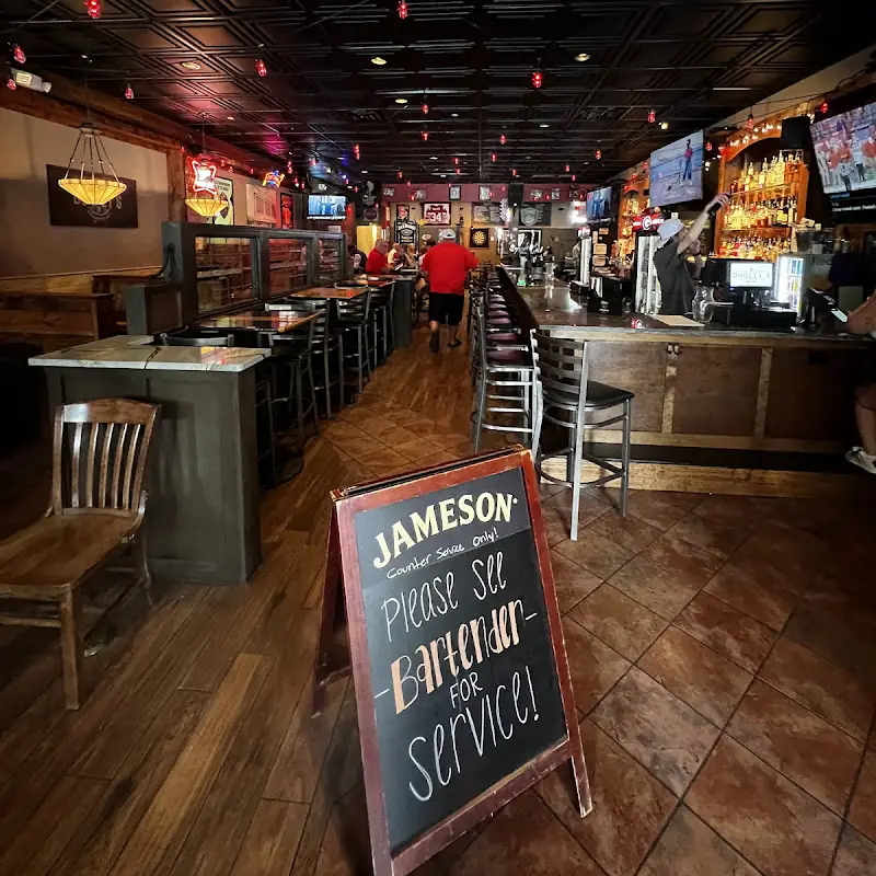 Dooley's Bar & Grill
