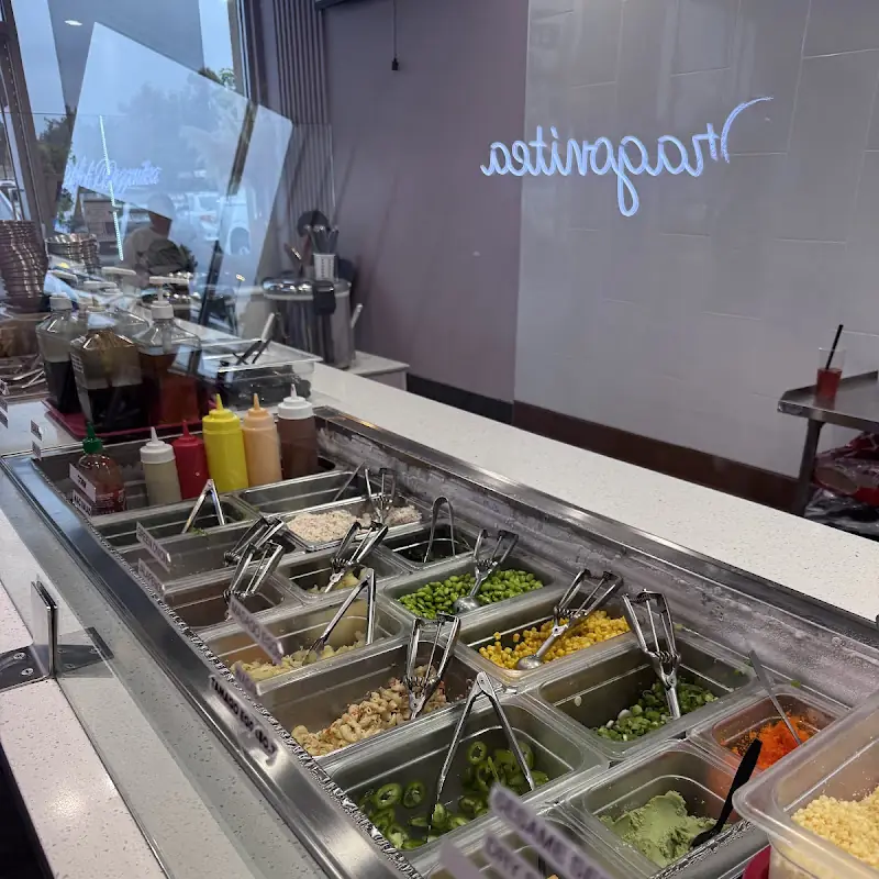 Poki Poki & Dragonitea - Fallbrook