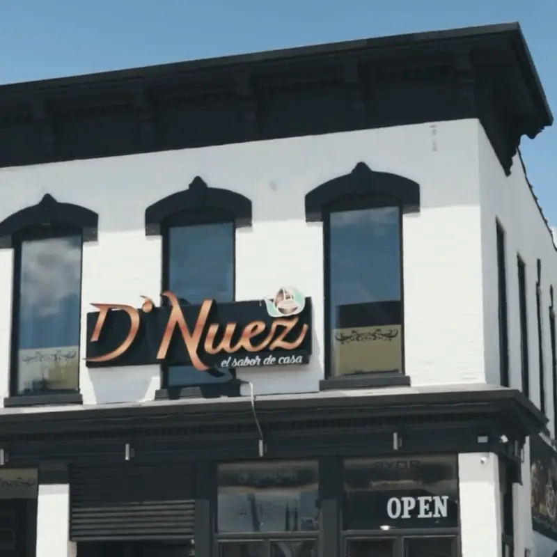 D'Nuez - Kitchen + Bar - Pilsen