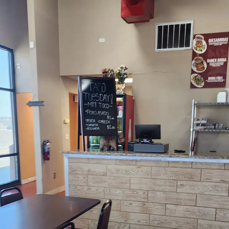 Mar y Tierra Burrito
