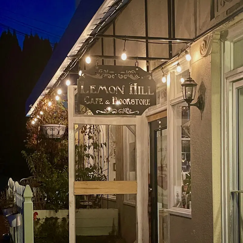 Lemon Hill Cafe & Bookstore