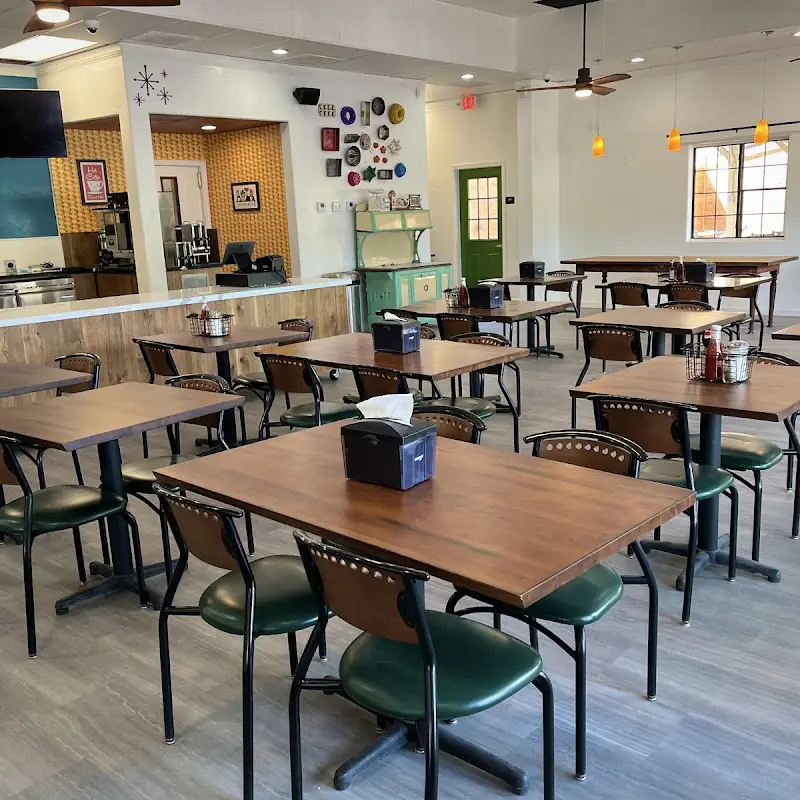 Bee's Bakery Cafe