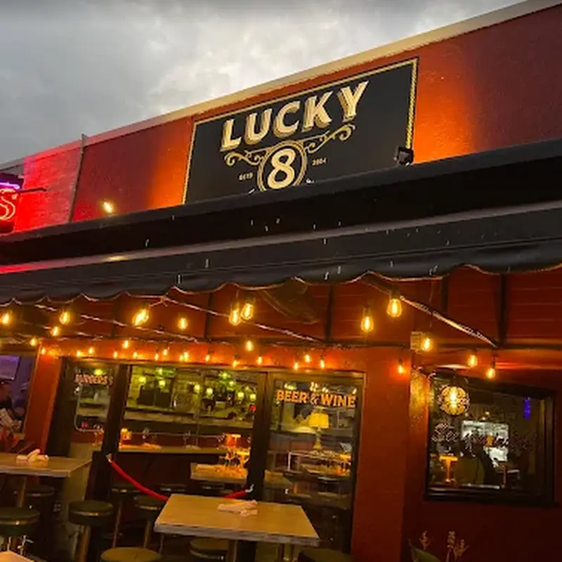 Lucky 8
